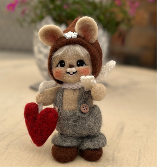 Ullnåla figur Bror med hjerte