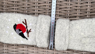 Ullnåla figur Votter Dompap