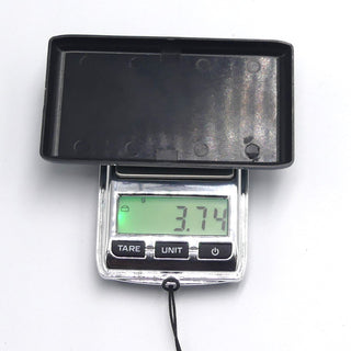 Mini digital scale, outer dimensions 7.5 x 4 cm