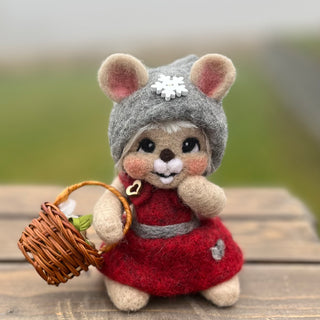 Ullnåla figur - Grete