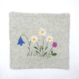 Learn to needle felt a seat pad (2D) - daisy collar